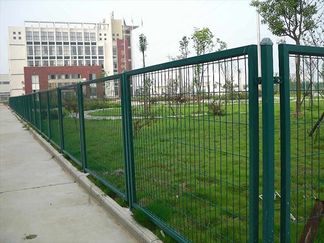 公路隔離栅