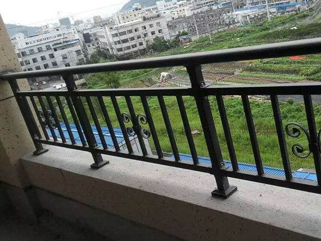 鋅鋼陽台護欄